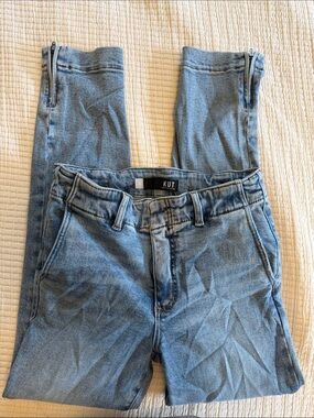 Kut from the Kloth Light Blue Skinny Jeans